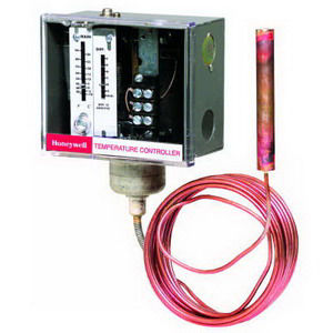 T915C1407 TEMPERATURE CONTROLLER 11/64" POT. 135 OHMS 15 TO 90F -10 TO +30C 1/2X4" BULB SIZE 20 FT COPPER EXT. FADEOUT FILL.